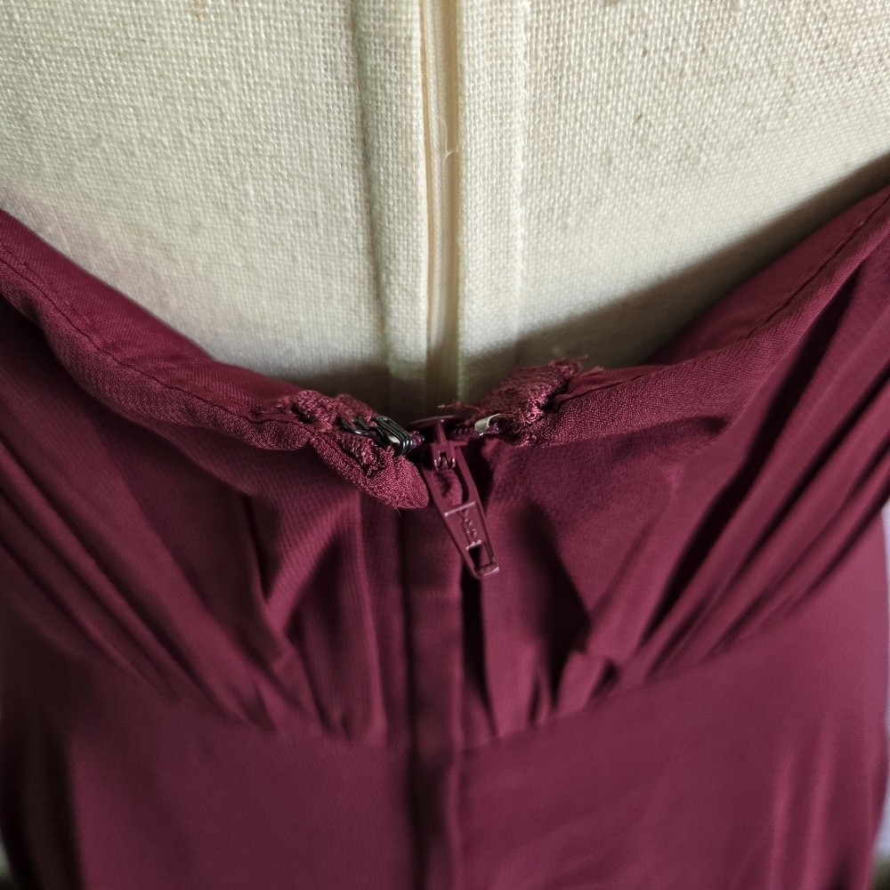 DB STUDIO | Spaghetti Strap Full Skirt Dress in Wine sz 6 - Picture 5 of 12